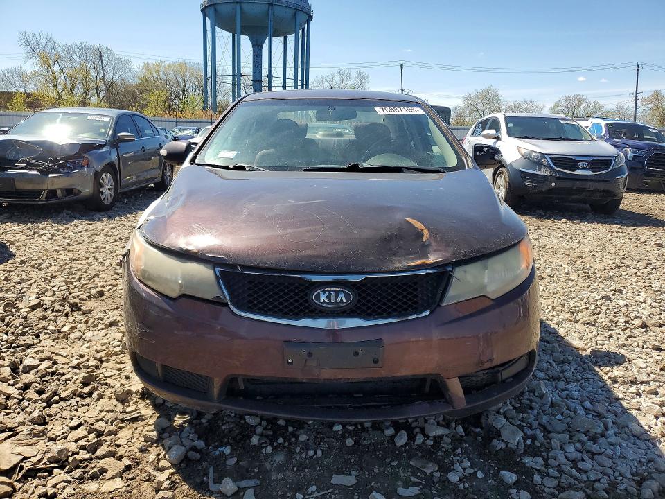 2010 Kia Forte VIN KNAFU4A28A5310176 COPART salvage auction — REAR END, Il - Salvage Certificate, sold $225 on 2026-07-06 (photo 5)