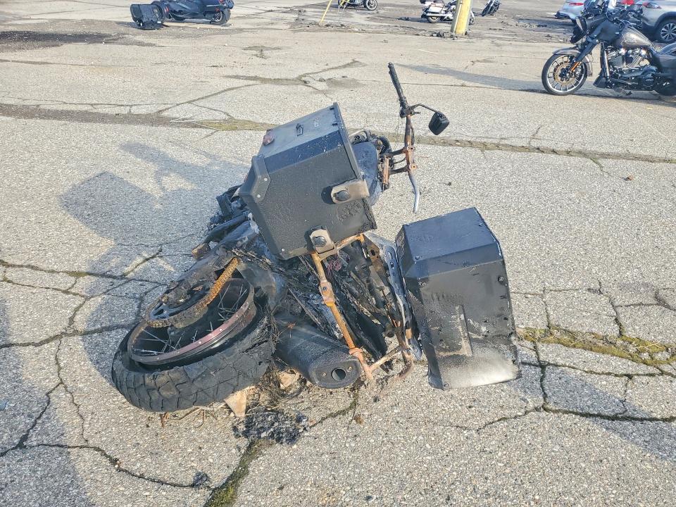 2025 Harley-davidson Ra1250 VIN MLY1ZGS10SS951411 COPART salvage auction — BURN, Mi - Scrap-Bill Of Sale, sold $40 on 2026-07-10 (photo 4)