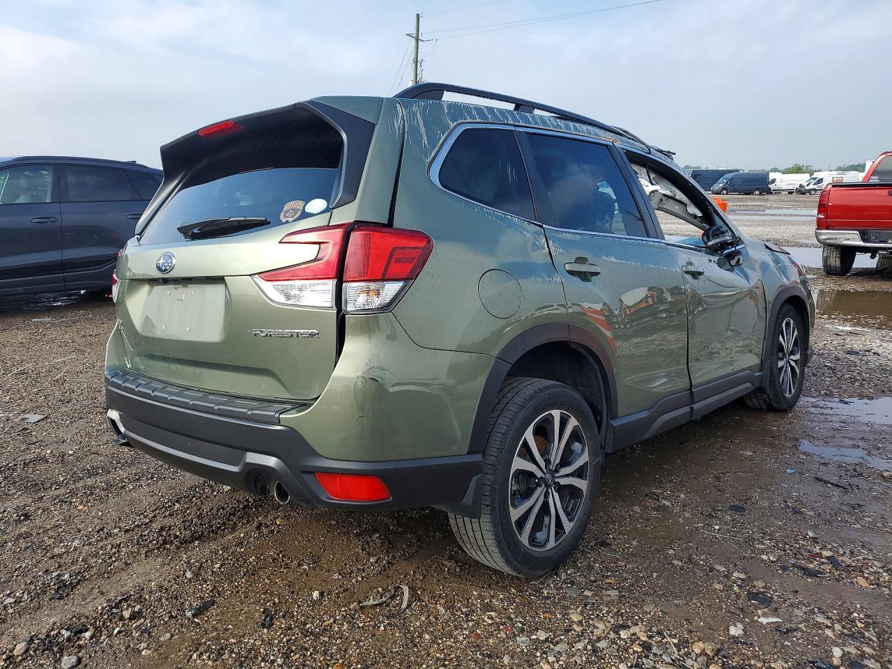 2021 Subaru Forester VIN JF2SKASC0MH459697 COPART salvage auction — Front End, TX - NONREPAIRABLE TITLE, sold $425 on 2026-07-09 (photo 3)