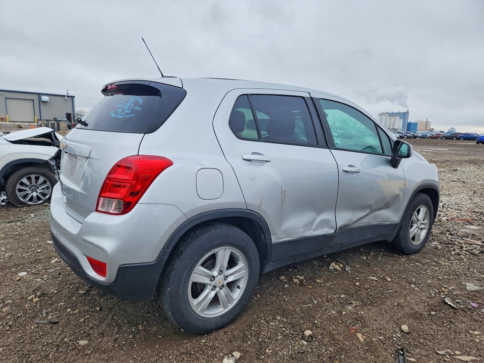 2020 Chevrolet Trax VIN KL7CJKSB6LB313676 COPART salvage auction — HAIL, Il - Salvage Certificate, sold $1,400 on 2026-07-10 (photo 3)