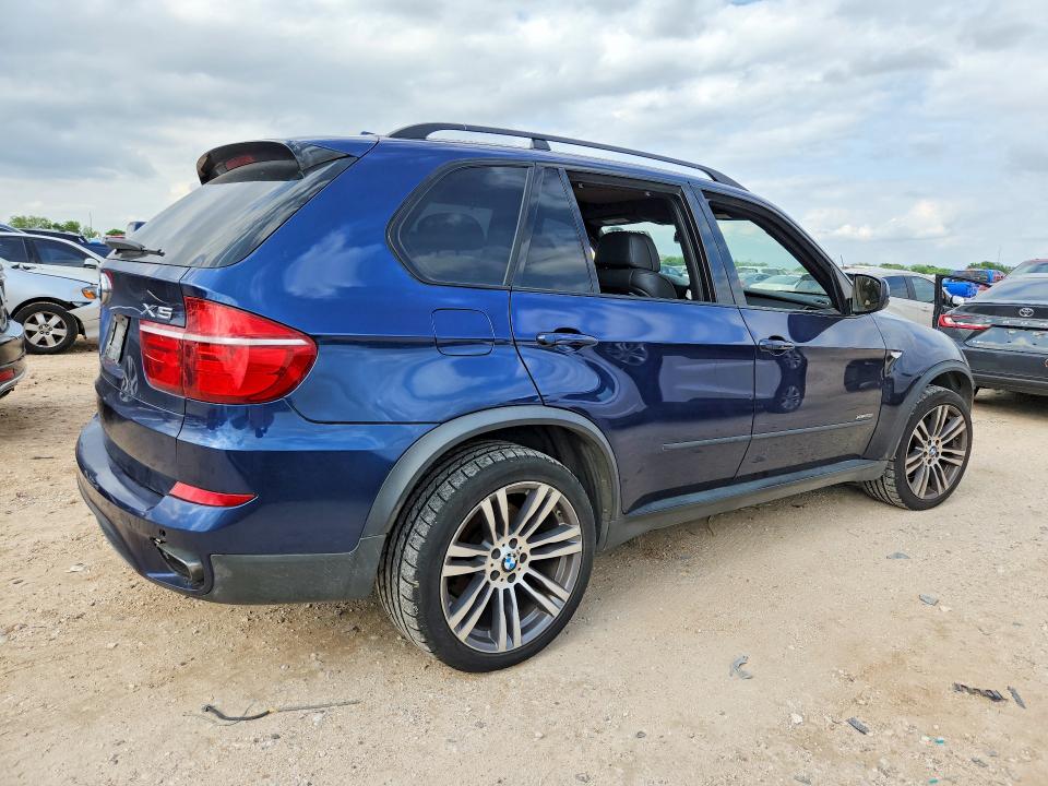 2011 BMW X5 VIN 5UXZV8C5XBLL67955 COPART salvage auction — MINOR DENT/SCRATCHES, Tx - Certificate Of Title, sold $1,900 on 2026-07-30 (photo 3)