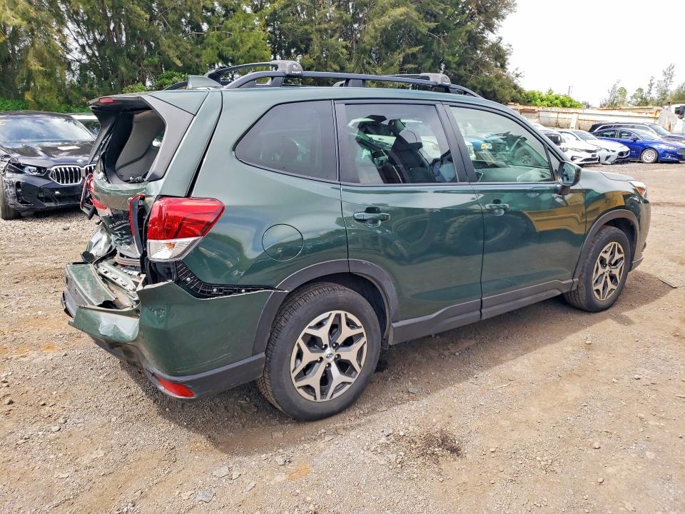 2022 Subaru VIN JF2SKAEC0NH483222 COPART salvage auction — REAR END, Hi - Certificate Of Salvage, sold $2,000 on 2026-07-13 (photo 3)