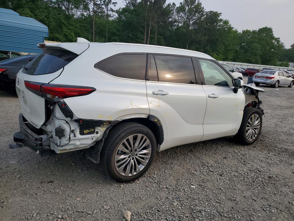 2022 Toyota Highlander VIN 5TDFZRAH4NS130571 COPART salvage auction — FRONT END, Ga - Cert Of Title-Salvage, sold $22,000 on 2026-07-07 (photo 3)