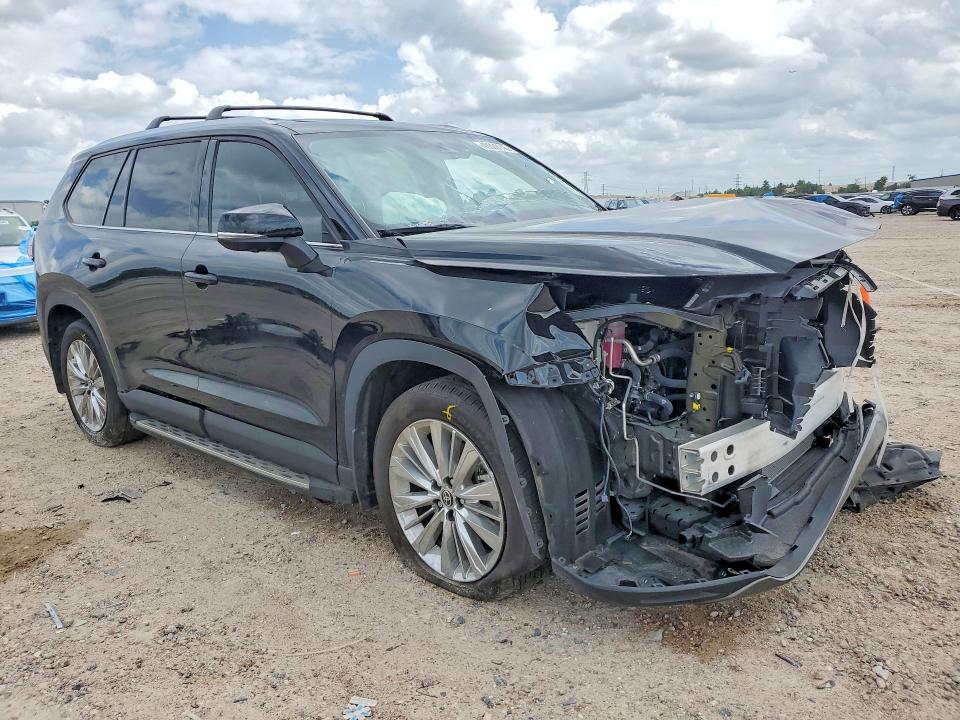 2025 Toyota Highlander VIN 5TDAAAB54SS085070 COPART salvage auction — FRONT END, Tx - Salvage Vehicle Title, sold $17,700 on 2026-07-10 (photo 4)