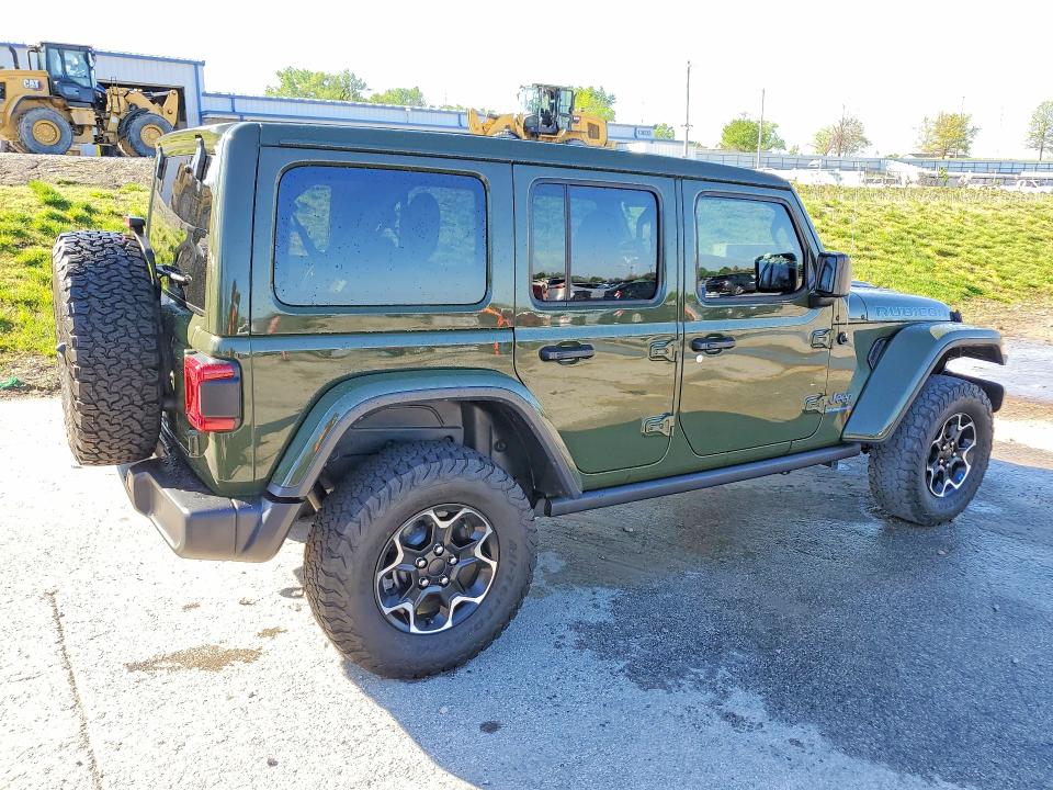2023 Jeep Wrangler / VIN 1C4JJXR61PW586359 COPART salvage auction — MINOR DENT/SCRATCHES, MO - CERTIFICATE OF TITLE, sold $15,200 on 2026-07-09 (photo 3)