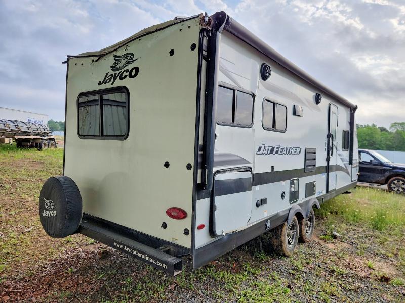 2022 Jayco Jay feather VIN 1UJBJ0BN2N1J60204 COPART salvage auction — REAR END, TX - SALVAGE VEHICLE TITLE, sold $80 on 2026-07-30 (photo 9)