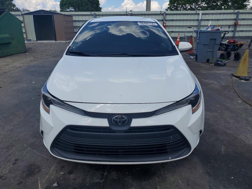 2023 Toyota Corolla VIN 5YFB4MDE6PP008145 COPART salvage auction — SIDE, Salvage Title, sold $5,400 on 2026-08-20 (photo 5)