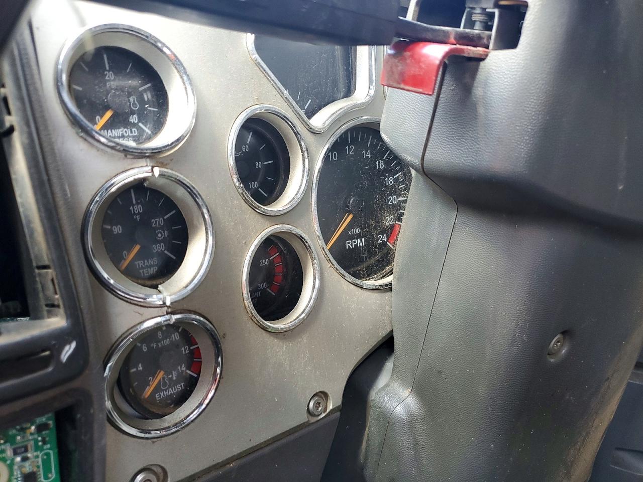 2018 Mack All other VIN 1M2AX09C9JM038748 COPART salvage auction — Rollover, PA - CERTIFICATE OF SALVAGE, sold $20,000 on 2026-06-11 (photo 9)
