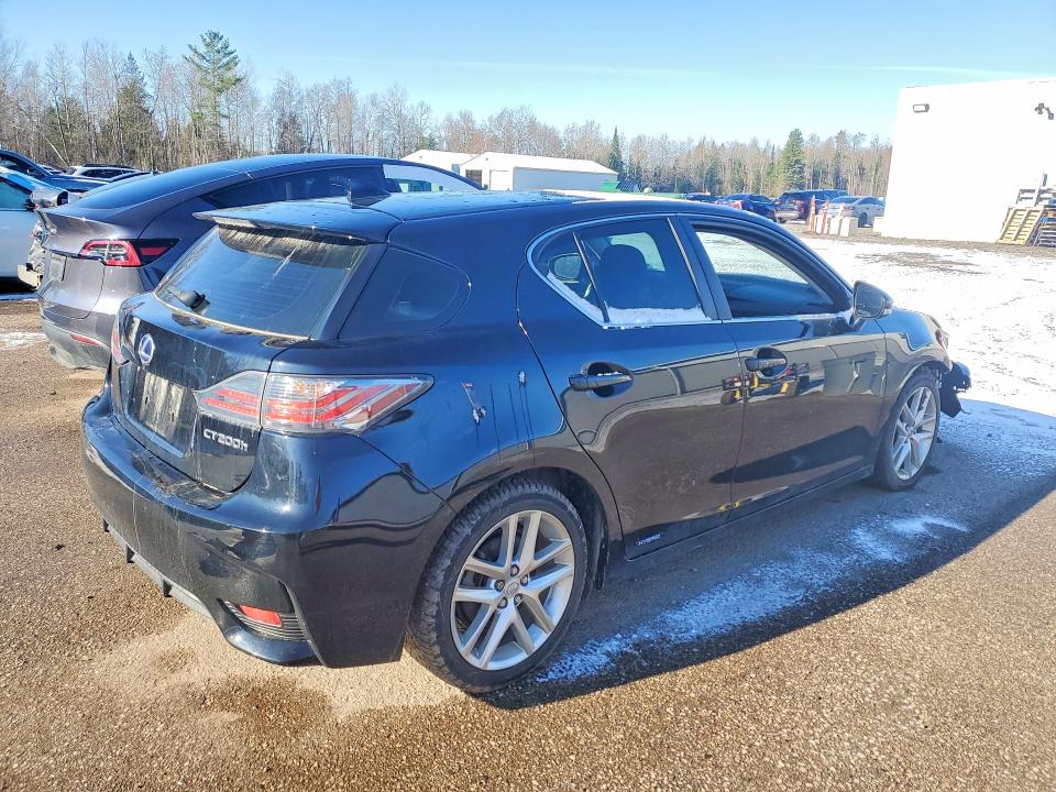 2017 Lexus Ct VIN JTHKD5BHXH2281381 COPART salvage auction — FRONT END, Salvage Title, sold $5,100 on 2026-07-14 (photo 3)