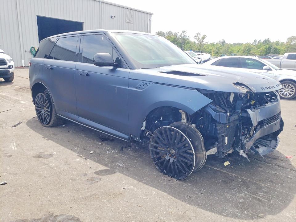 2025 Land rover RANGE ROVER VIN SAL1Z9F99SA451308 COPART salvage auction — FRONT END, Fl - Cert Of Title Slvg Rebuildable, sold $73,000 on 2026-07-15 (photo 4)