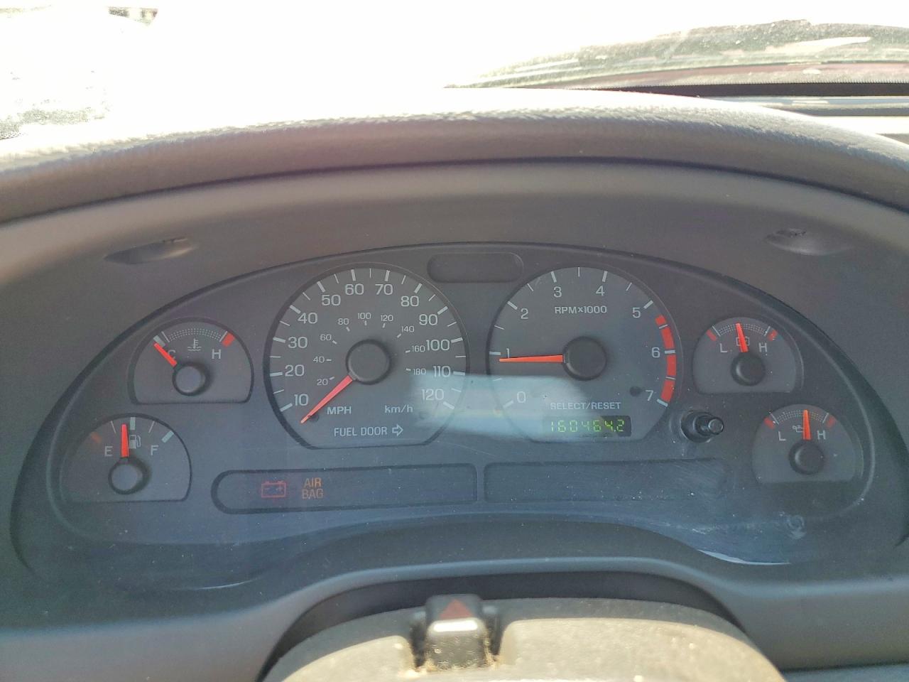 2001 Ford Mustang VIN 1FAFP44461F159426 COPART salvage auction — Front End, AL - CERT OF TITLE-SALVAGE TITLE, sold $300 on 2026-06-25 (photo 9)