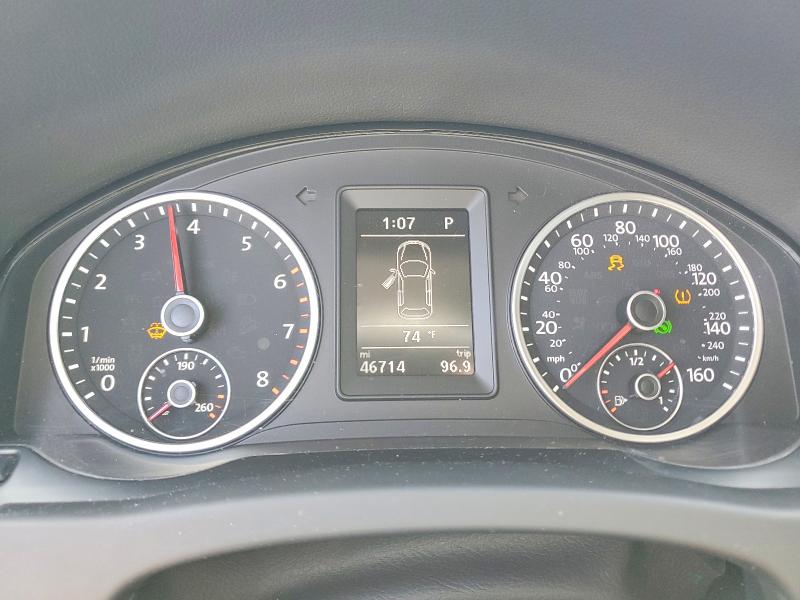2017 Volkswagen Tiguan VIN WVGAV7AX7HK046141 COPART salvage auction — FRONT END, Nv - Salvage Title, sold $2,850 on 2026-07-08 (photo 9)
