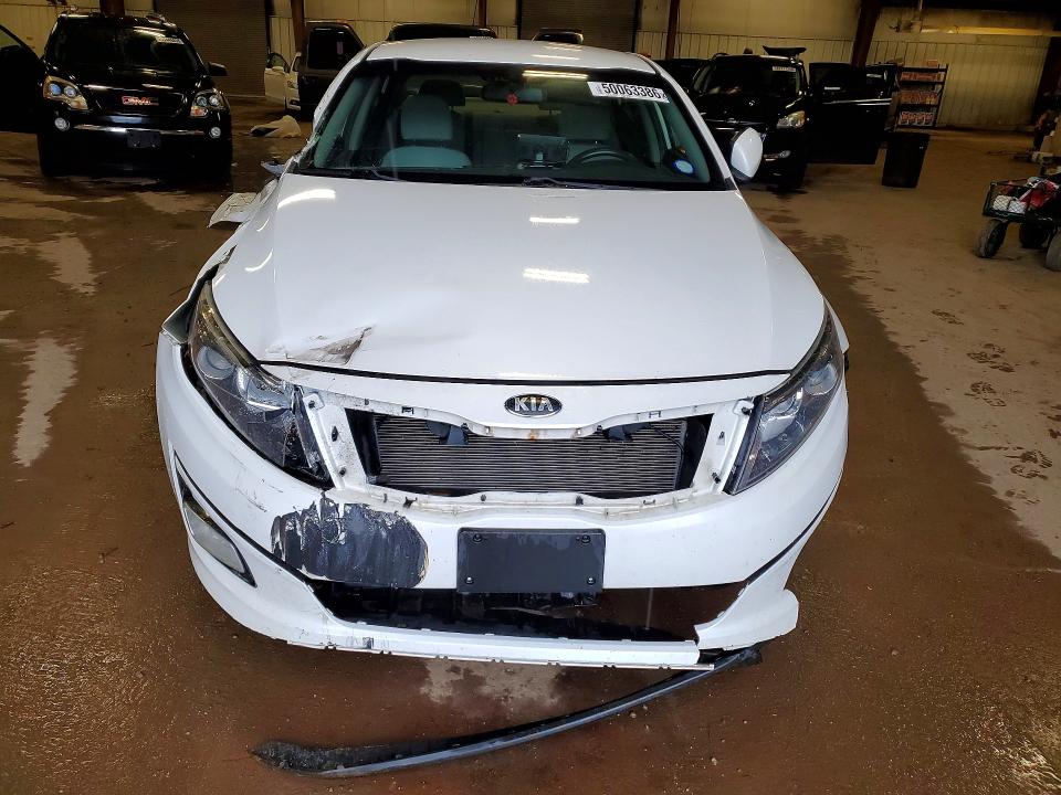 2015 Kia Optima VIN KNAGM4A79F5653117 COPART salvage auction — SIDE, MI - CERTIFICATE OF TITLE, sold $525 on 2026-07-24 (photo 5)