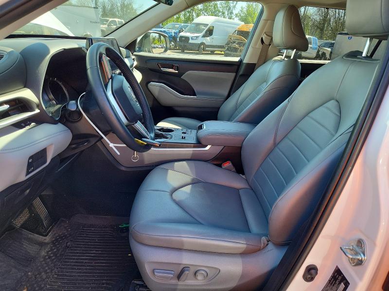 2023 Toyota Highlander VIN 5TDKBRCH3PS577217 COPART salvage auction — REAR END, OR, sold $10,400 on 2026-07-29 (photo 7)