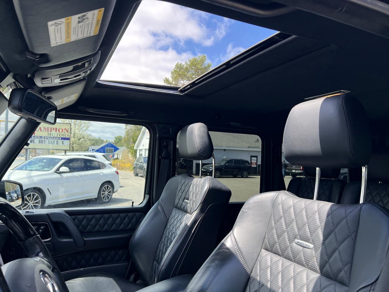 2017 Mercedes-benz G-class VIN WDCYC7DF6HX275774 COPART salvage auction — Minor Dent/Scratches, MA - CERTIFICATE OF TITLE (P), sold $41,750 on 2026-06-03 (photo 9)