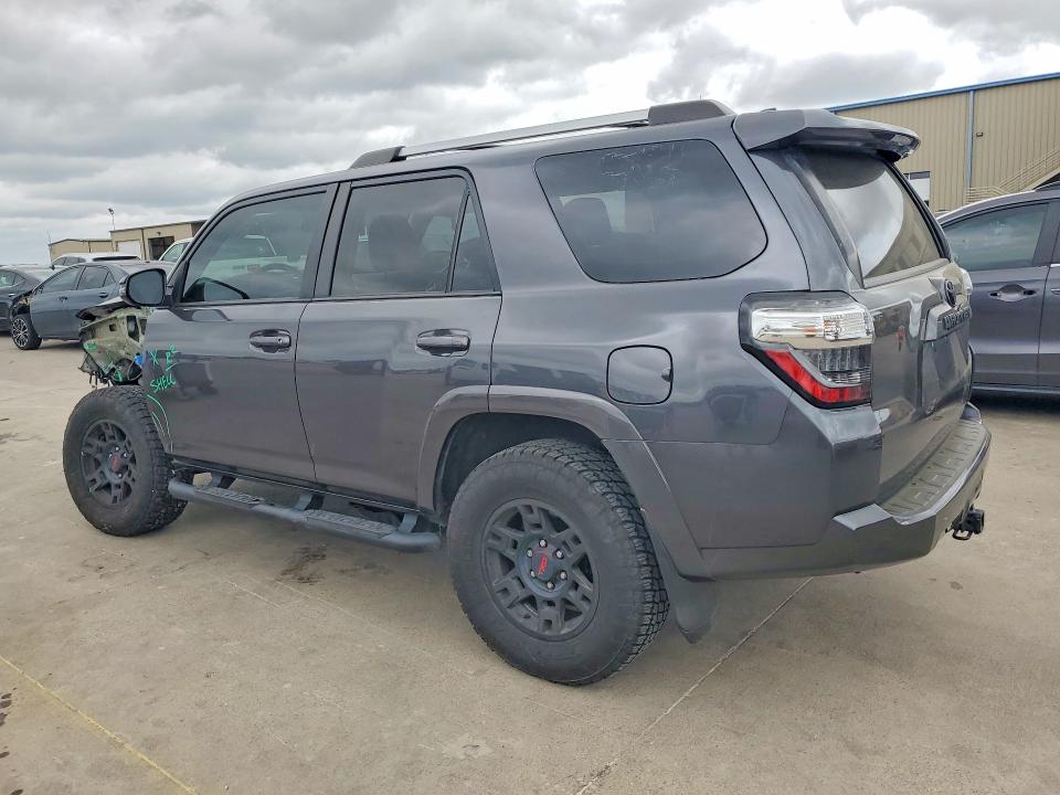 2022 Toyota 4runner VIN JTENU5JR4N5986529 COPART salvage auction — FRONT END, Tx - Salvage Vehicle Title, sold $16,200 on 2026-07-09 (photo 2)