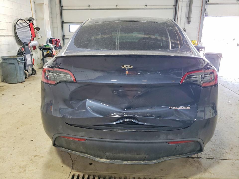 2022 Tesla Model y VIN 7SAYGDEF4NF462981 COPART salvage auction — FRONT END, Mn - Cert Of Title-Salvage, sold $9,200 on 2026-07-07 (photo 6)