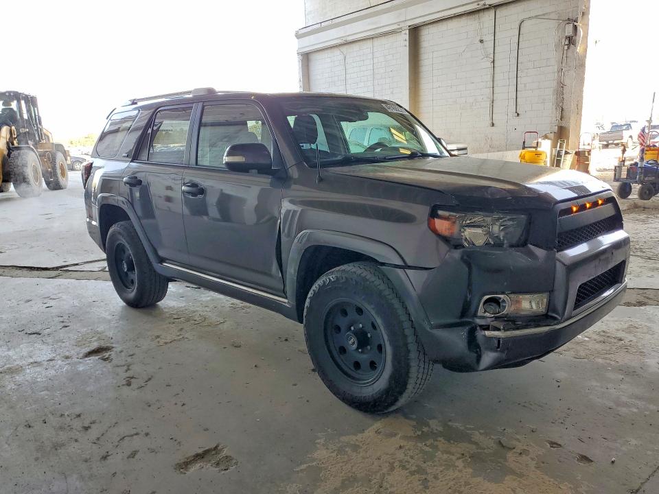 2010 Toyota 4runner VIN JTEBU5JR2A5019267 COPART salvage auction — FRONT END, Va - Cert Of Title - Salvage, sold $200 on 2026-07-29 (photo 4)