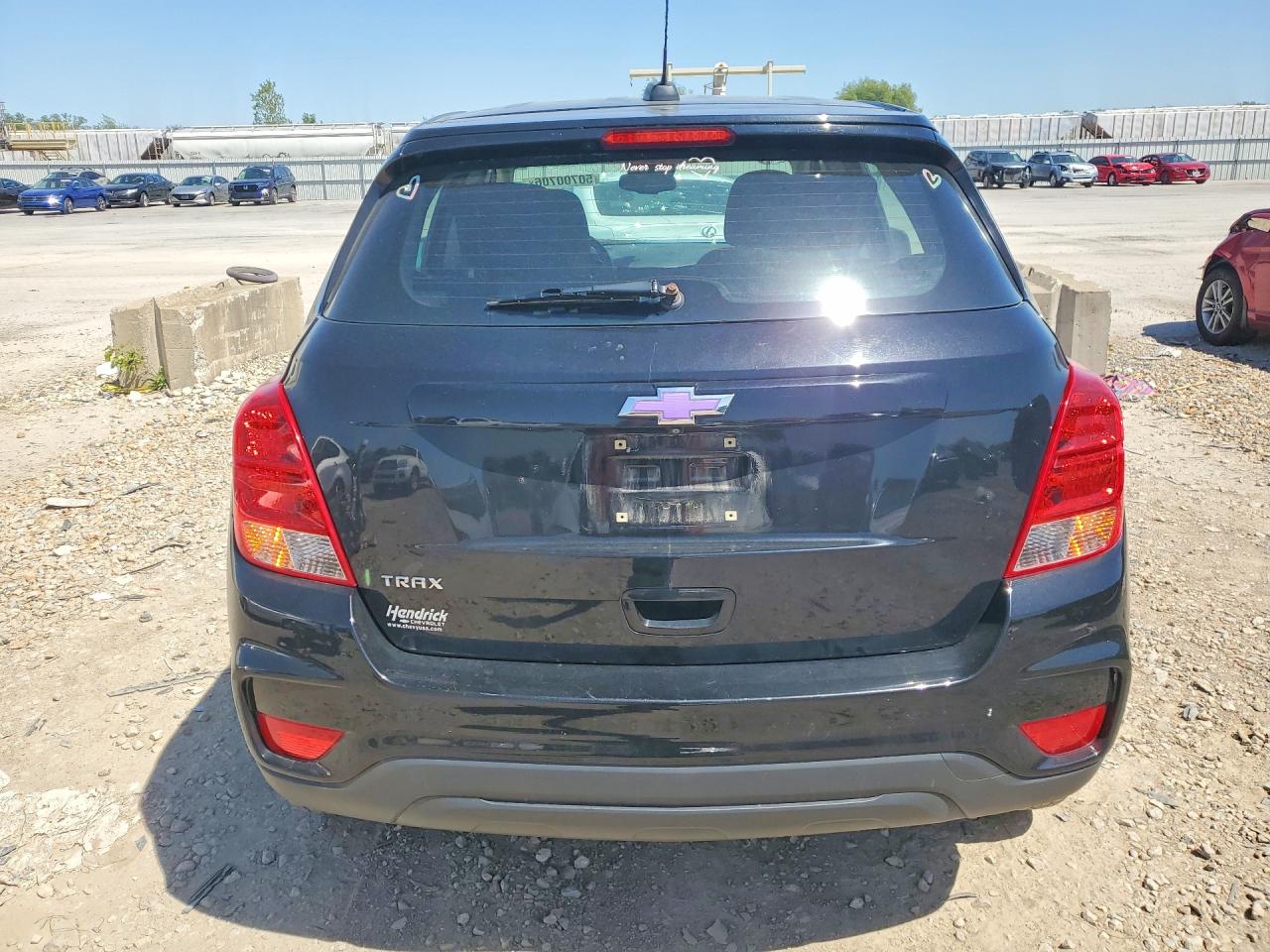 2017 Chevrolet Trax VIN 3GNCJKSB6HL279416 COPART salvage auction — Hail, KS - CERT OF TITLE-SALVAGE, sold $1,950 on 2026-07-07 (photo 6)