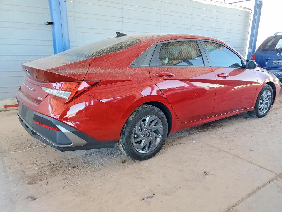 2025 Hyundai Elantra VIN KMHLM4DJ5SU150298 COPART salvage auction — FRONT END, ID - SALVAGE CERTIFICATE OF TITLE, sold $6,200 on 2026-07-14 (photo 3)