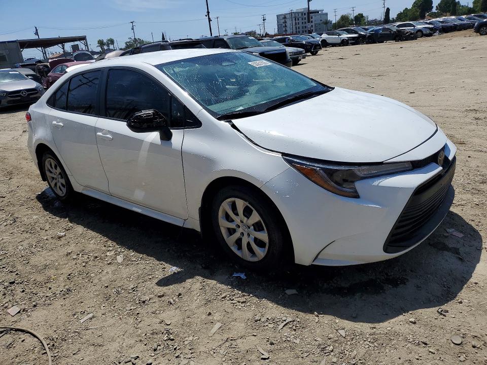 2024 Toyota Corolla VIN 5YFB4MDE2RP211018 COPART salvage auction — SIDE, Salvage Title, sold $4,800 on 2026-07-16 (photo 4)