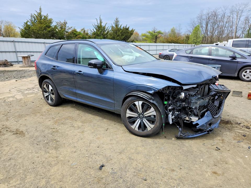 2025 Volvo Xc60 VIN YV4H60RC7S1074993 COPART salvage auction — FRONT END, Nj - Cert Of Title-Salvage, sold $11,600 on 2026-07-22 (photo 4)