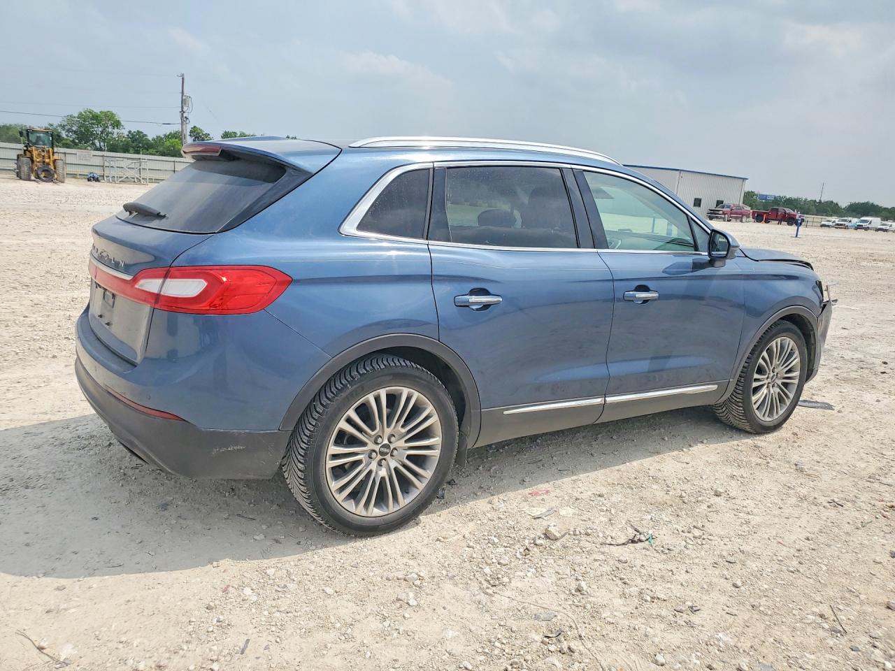 2018 Lincoln MKX VIN 2LMPJ6LR0JBL48311 COPART salvage auction — Front End, TX - SALVAGE VEHICLE TITLE, sold $2,100 on 2026-06-25 (photo 3)