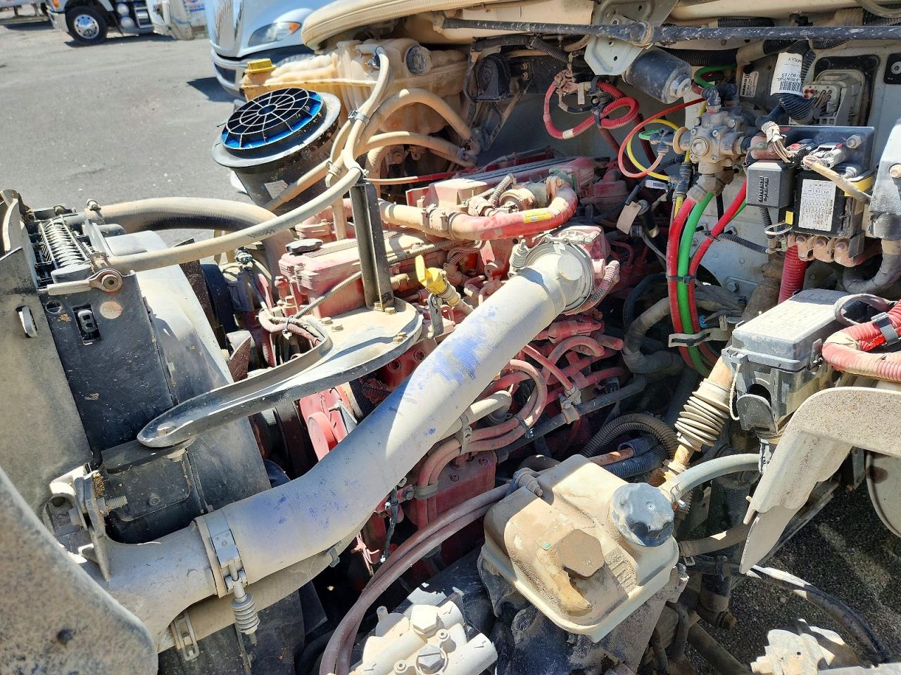 2020 Freightliner M2 VIN 1FVHCYFE4LHLJ1405 COPART salvage auction — Front End, MO - SALVAGE CERTIFICATE OF TITLE, sold $30,000 on 2026-08-20 (photo 7)