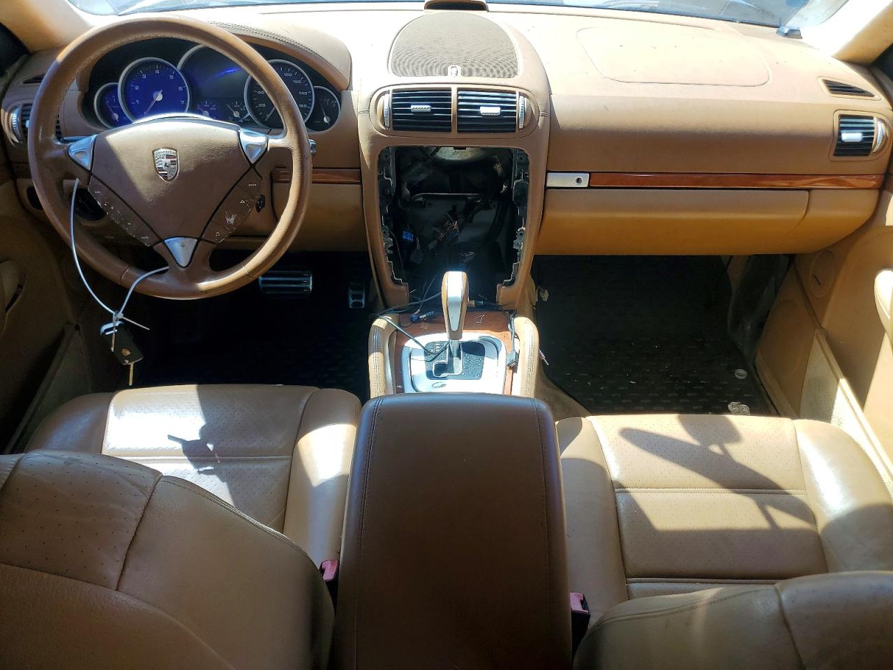 2003 Porsche Cayenne VIN WP1AC29P13LA90297 COPART salvage auction — Partial Repair, CA - LIEN PAPERS-CLEAN OR AC, sold $475 on 2026-07-03 (photo 8)