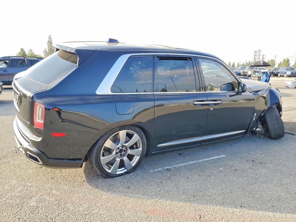 2020 Rolls-royce Cullinan VIN SLATV4C00LU200933 COPART salvage auction — FRONT END, Ca - Salvage Certificate, sold $102,000 on 2026-09-15 (photo 3)