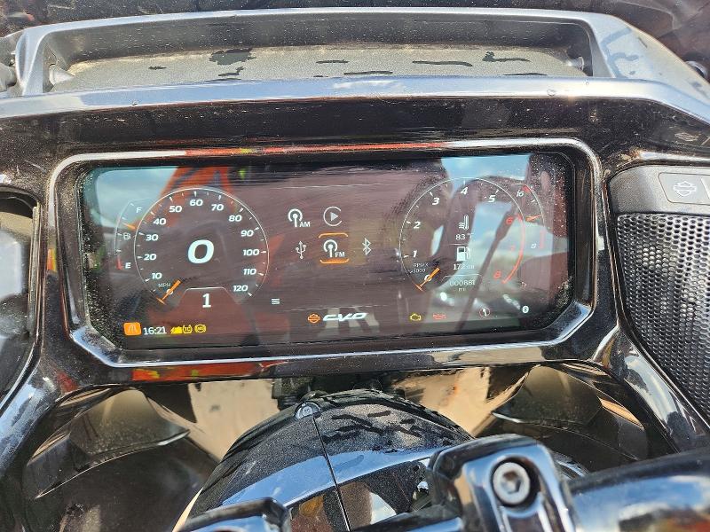2025 Harley-davidson Road glide VIN 1HD1TL810SB957714 COPART salvage auction — FRONT END, Nc - Salvage Certificate Of Title, sold $10,700 on 2026-07-23 (photo 7)