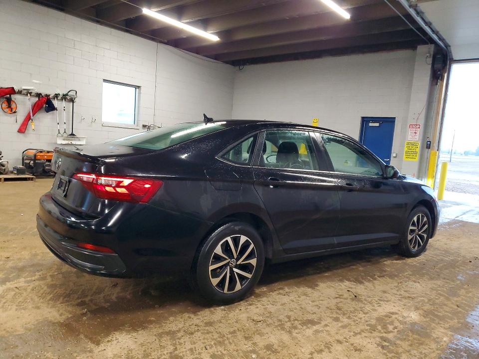 2024 Volkswagen Jetta VIN 3VW5M7BU6RM008095 COPART salvage auction — HAIL, Ia - Cert Of Title-Salvage Title, sold $7,800 on 2026-07-22 (photo 3)
