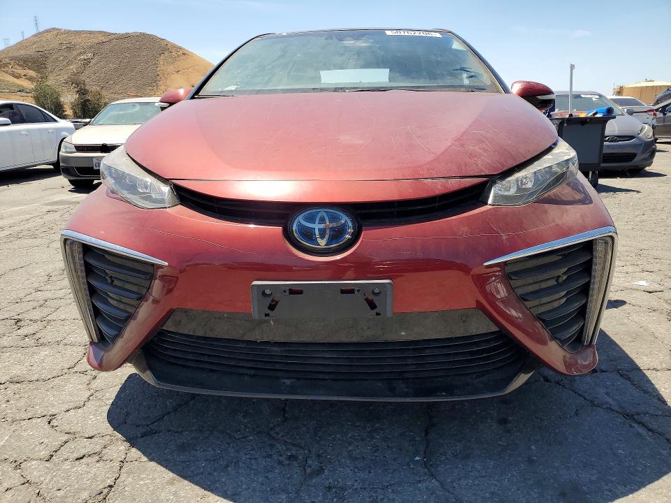 2019 Toyota Mirai VIN JTDBVRBD5KA005688 COPART salvage auction — VANDALISM, Ca - Dis/Dlr/Exp Only Clean Title, sold $950 on 2026-07-30 (photo 5)