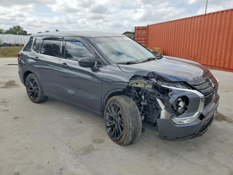 2024 Mitsubishi VIN JA4J3VA8XRZ075868 COPART salvage auction — FRONT END, Fl - Certificate Of Destruction, sold $9,700 on 2026-07-08 (photo 4)