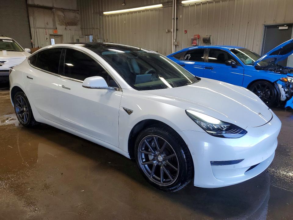 2019 Tesla Model 3 VIN 5YJ3E1EA3KF412004 COPART salvage auction — FRONT END, Il - Salvage Certificate, sold $3,850 on 2026-07-28 (photo 4)