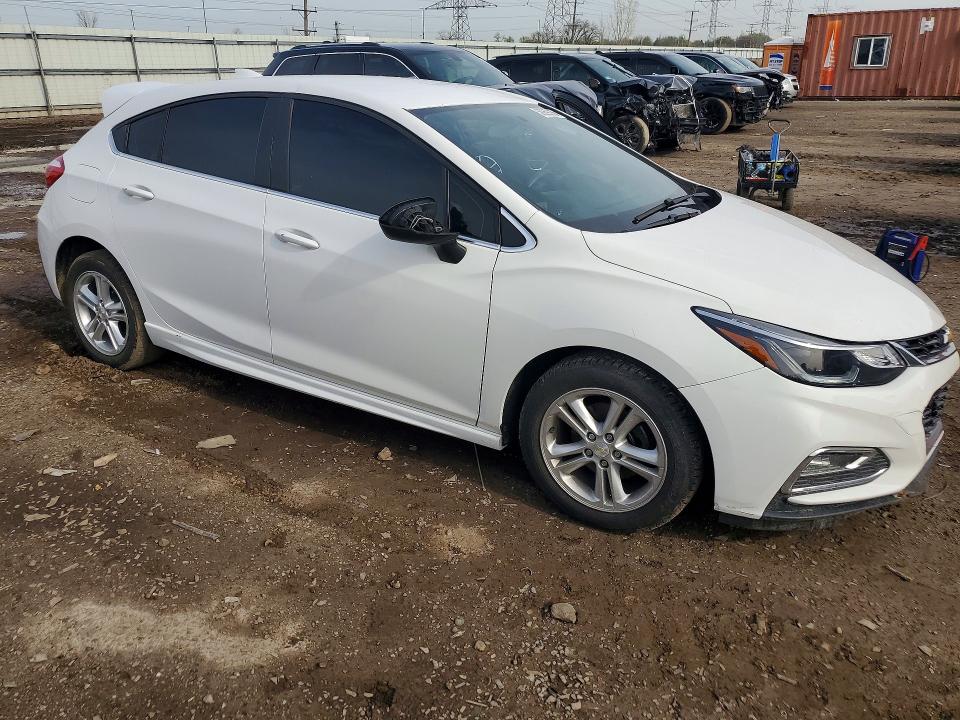 2017 Chevrolet Cruze VIN 3G1BD6SMXHS584386 COPART salvage auction — SIDE, Il - Salvage Certificate, sold $825 on 2026-07-02 (photo 4)