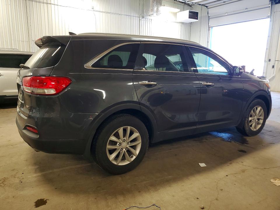 2018 Kia Sorento VIN 5XYPG4A34JG339494 COPART salvage auction — VANDALISM, Mn - Cert Of Title-Salvage, sold $1,450 on 2026-07-23 (photo 3)