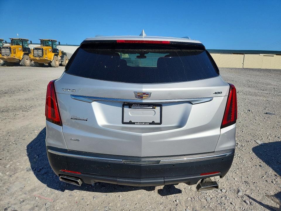 2020 Cadillac Xt5 VIN 1GYKNBR42LZ148866 COPART salvage auction — MINOR DENT/SCRATCHES, Fl - Certificate Of Title (P), sold $7,100 on 2026-07-28 (photo 6)