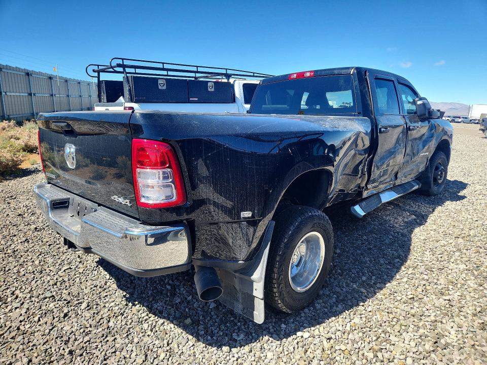 2024 Ram 3500 VIN 3C63RRHL7RG310247 COPART salvage auction — SIDE, Ne - Certificate Of Title, sold $23,300 on 2026-07-02 (photo 3)