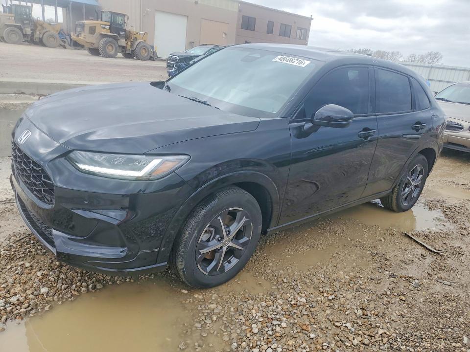 2025 Honda Hr-v VIN 3CZRZ2H70SM780179 COPART salvage auction — HAIL, Ks - Certificate Of Title, sold $1,500 on 2026-06-30 (photo 1)