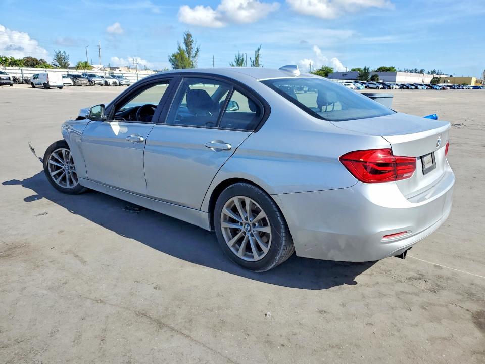 2018 BMW 3er VIN WBA8E1G59JNU92475 COPART salvage auction — FRONT END, Fl - Cert Of Title Slvg Rebuildable, sold $1,300 on 2026-08-02 (photo 2)