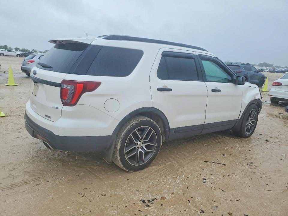 2016 Ford Explorer VIN 1FM5K8GT5GGA84859 COPART salvage auction — FRONT END, Tx - Salvage Vehicle Title, sold $2,700 on 2026-07-09 (photo 3)