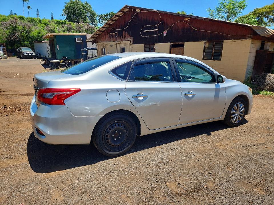 2018 Nissan Sentra VIN 3N1AB7AP5JY328690 COPART salvage auction — SIDE, Hi - Certificate Of Salvage, sold $625 on 2026-07-06 (photo 3)