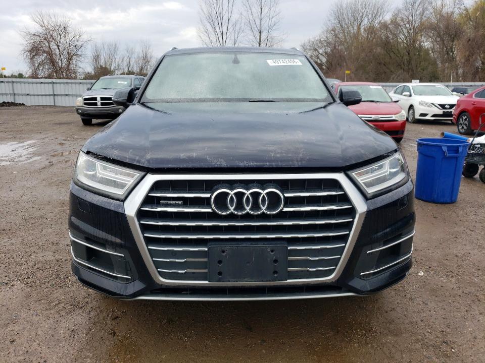 2017 Audi Q7 VIN WA1AAAF7XHD013574 COPART salvage auction — SIDE, Salvage Title, sold $2,050 on 2026-07-23 (photo 5)