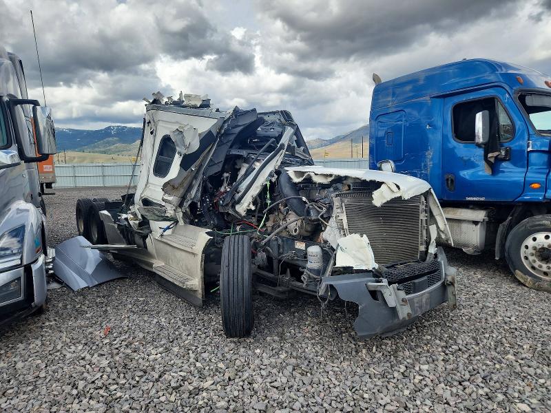 2021 Freightliner Cascadia 126 VIN 3AKJHHDR1MSME6353 COPART salvage auction — ROLLOVER, CA - NON-REPAIRABLE VEHICLE CERT, sold $50 on 2026-07-09 (photo 1)