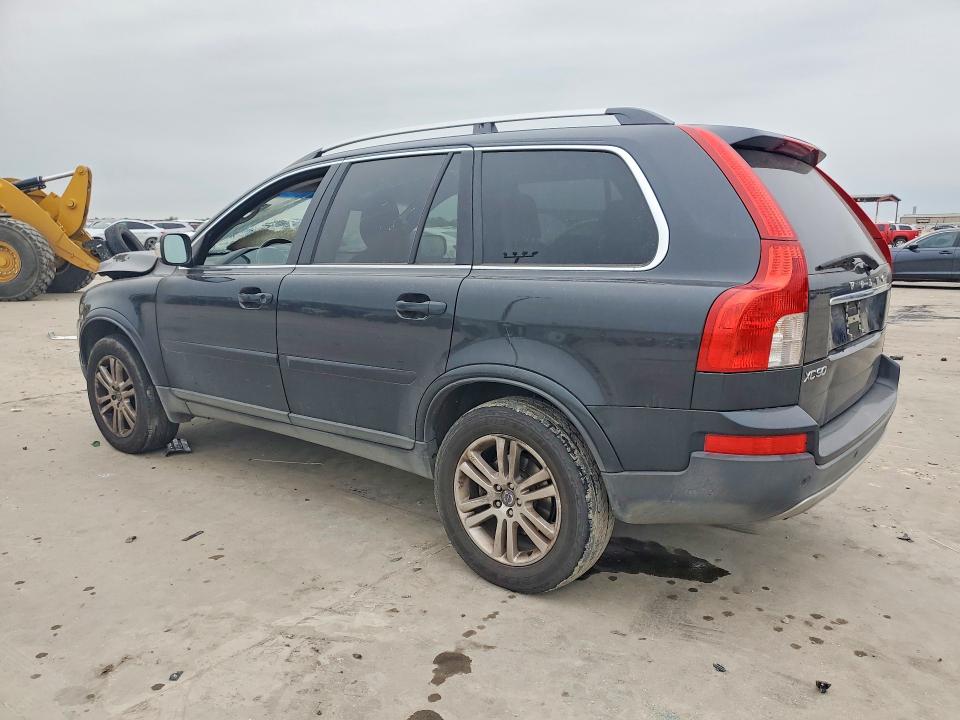 2010 Volvo Xc90 VIN YV4982CYXA1565569 COPART salvage auction — ENGINE BURN, Tx - Salvage Vehicle Title, sold $350 on 2026-07-02 (photo 2)