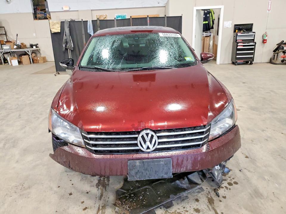 2012 Volkswagen Passat VIN 1VWBP7A34CC020192 COPART salvage auction — FRONT END, Wv - Salvage Certificate, sold $400 on 2026-08-19 (photo 5)