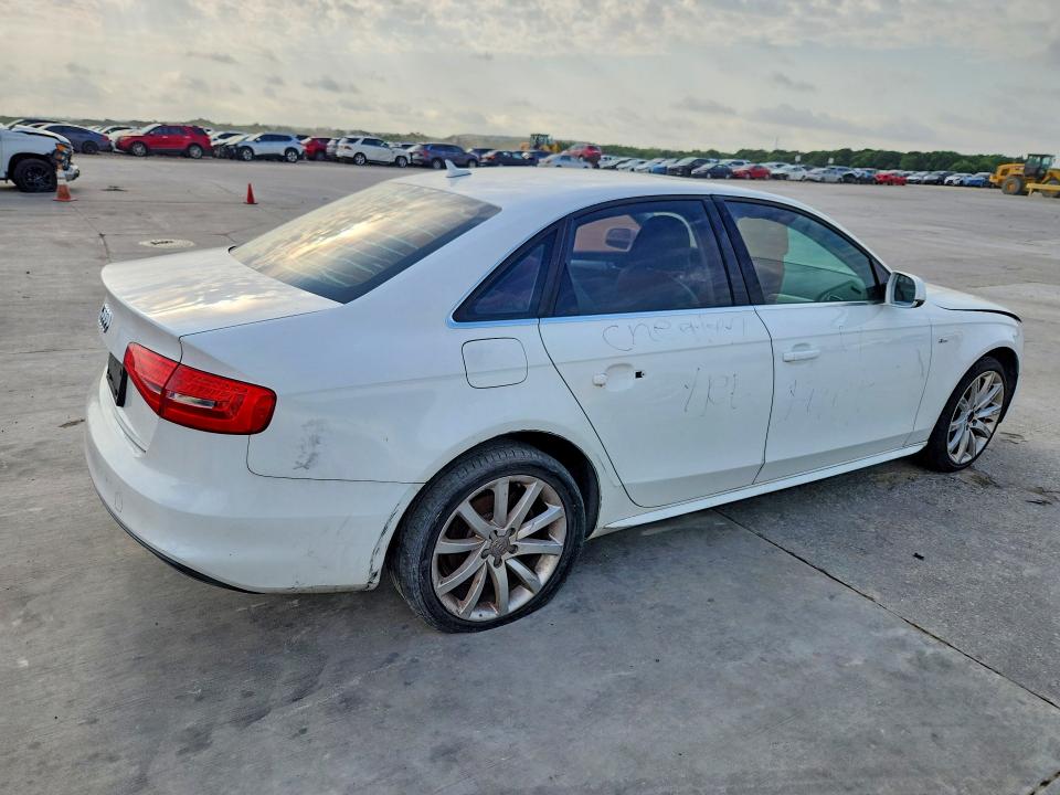 2014 Audi A4 VIN WAUAFAFL1EA075041 COPART salvage auction — VANDALISM, Tx - Certificate Of Title, sold $2,100 on 2026-07-30 (photo 3)