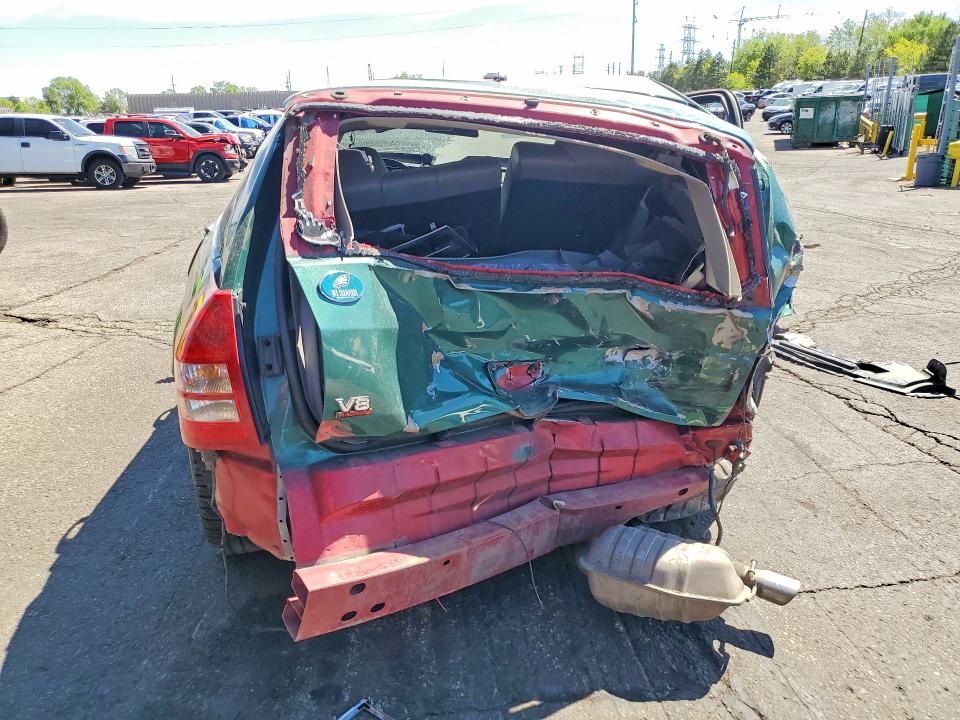 2007 Dodge Magnum VIN 2D4GV572X7H899897 COPART salvage auction — REAR END, Co - Public - Salvage Title, sold $575 on 2026-07-07 (photo 6)