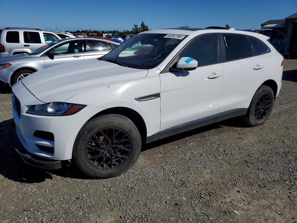 2017 Jaguar F-pace VIN SADCS2BV8HA490208 COPART salvage auction — MINOR DENT/SCRATCHES, Ca - Dis/Dlr/Exp Only Clean Title, sold $3,700 on 2026-07-21 (photo 1)